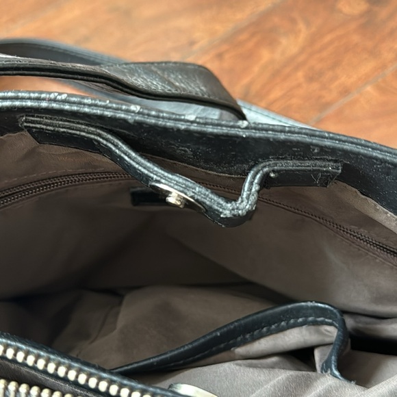 Matt & Nat Purse - Picture 7 of 9